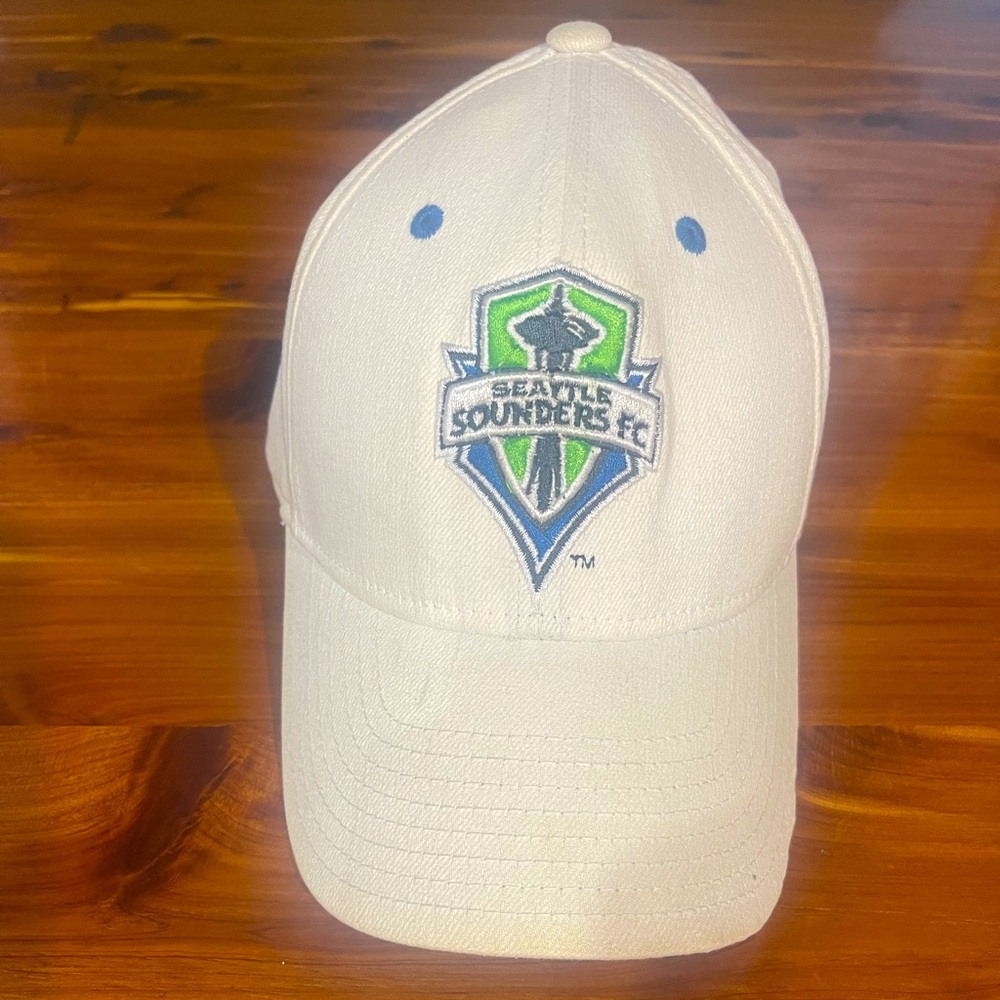 Adidas Seattle Sounders FC Ball Cap Cream color